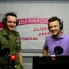 Ardian Bujupi bei Radio Adernach (Foto: Bundeswehr)